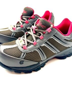 Nautilus Women's N1393 Steel Safety Toe Athletic Shoe  Like New Ships next day